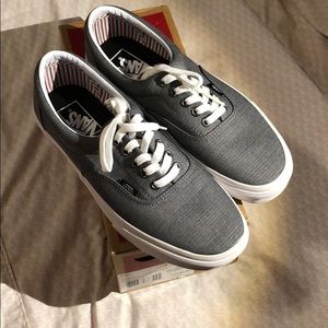 Charcoal Vans shoes, brand new. Women’s  size 9.5